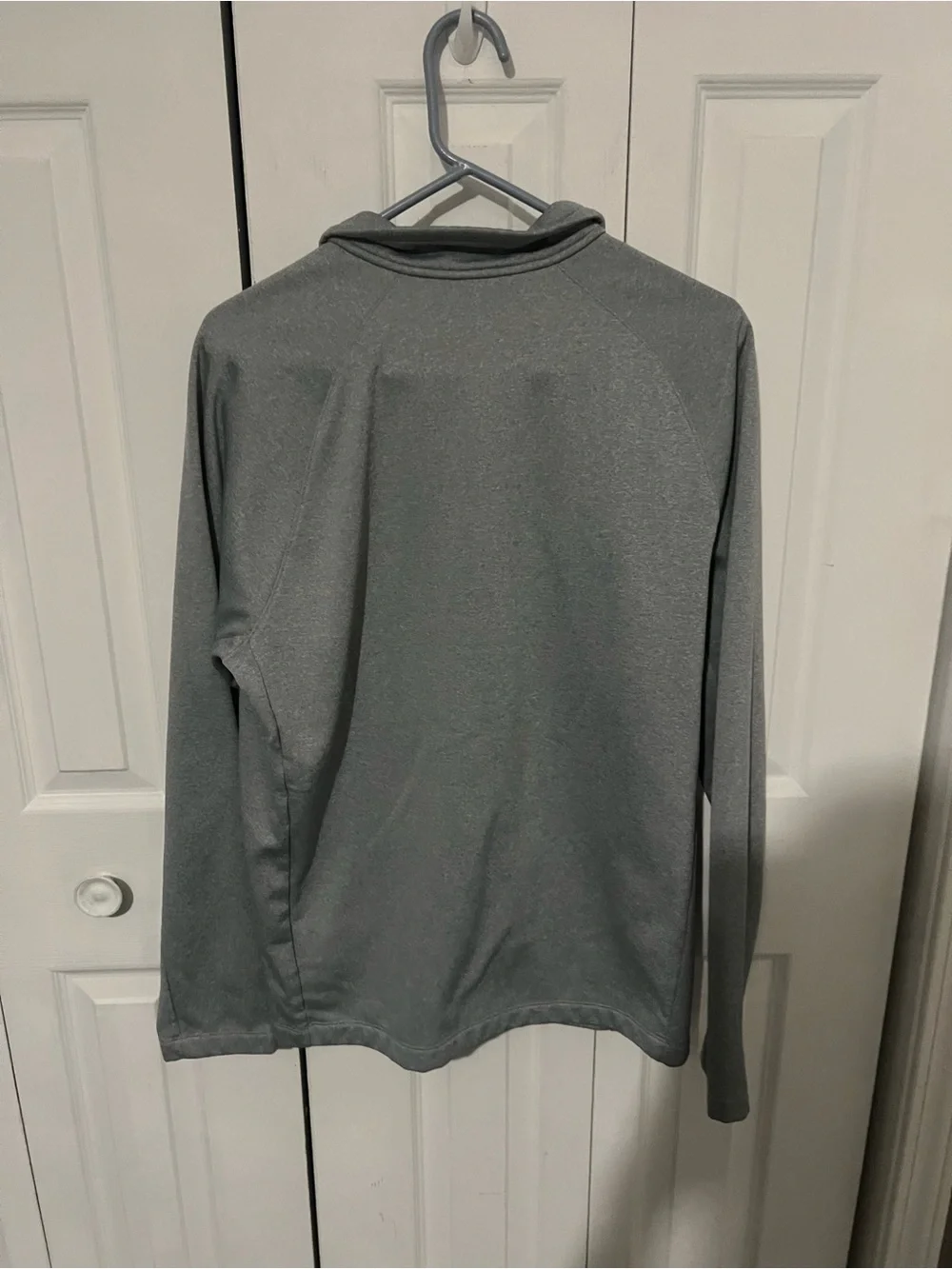 The North Face Men's Light Gray Half-Zip Fleece Pullover